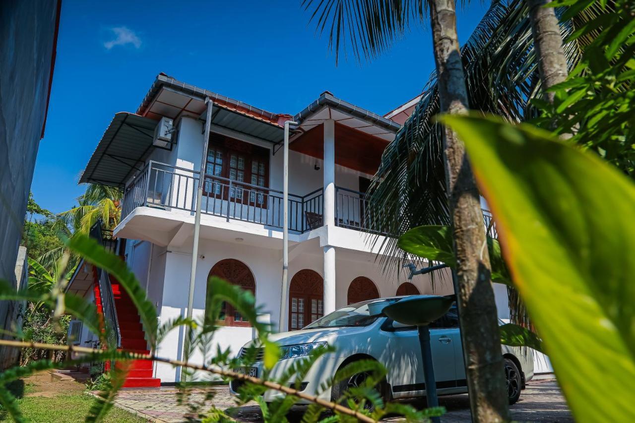 Lakeside Villa Anuradhapura Exterior foto