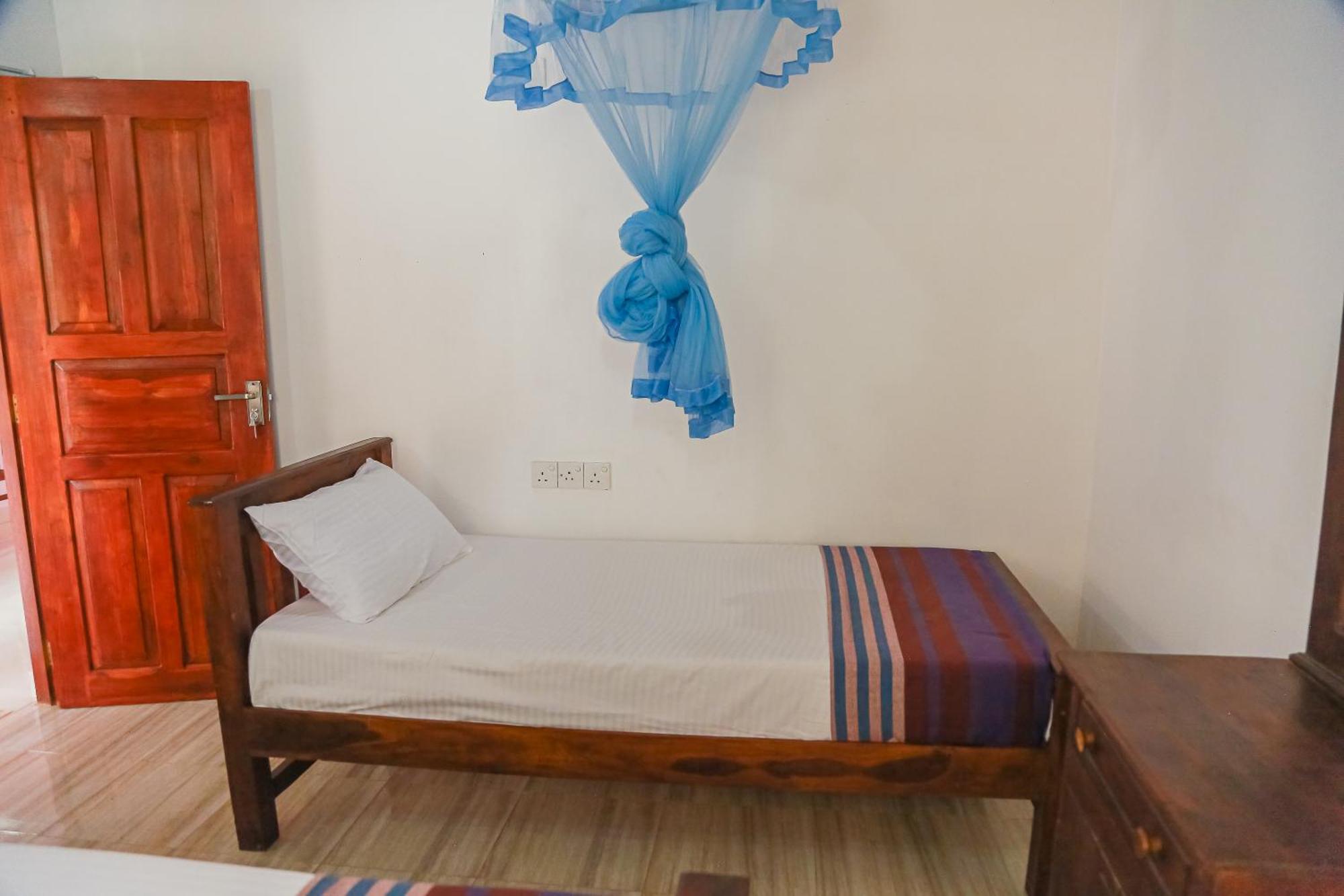 Lakeside Villa Anuradhapura Quarto foto